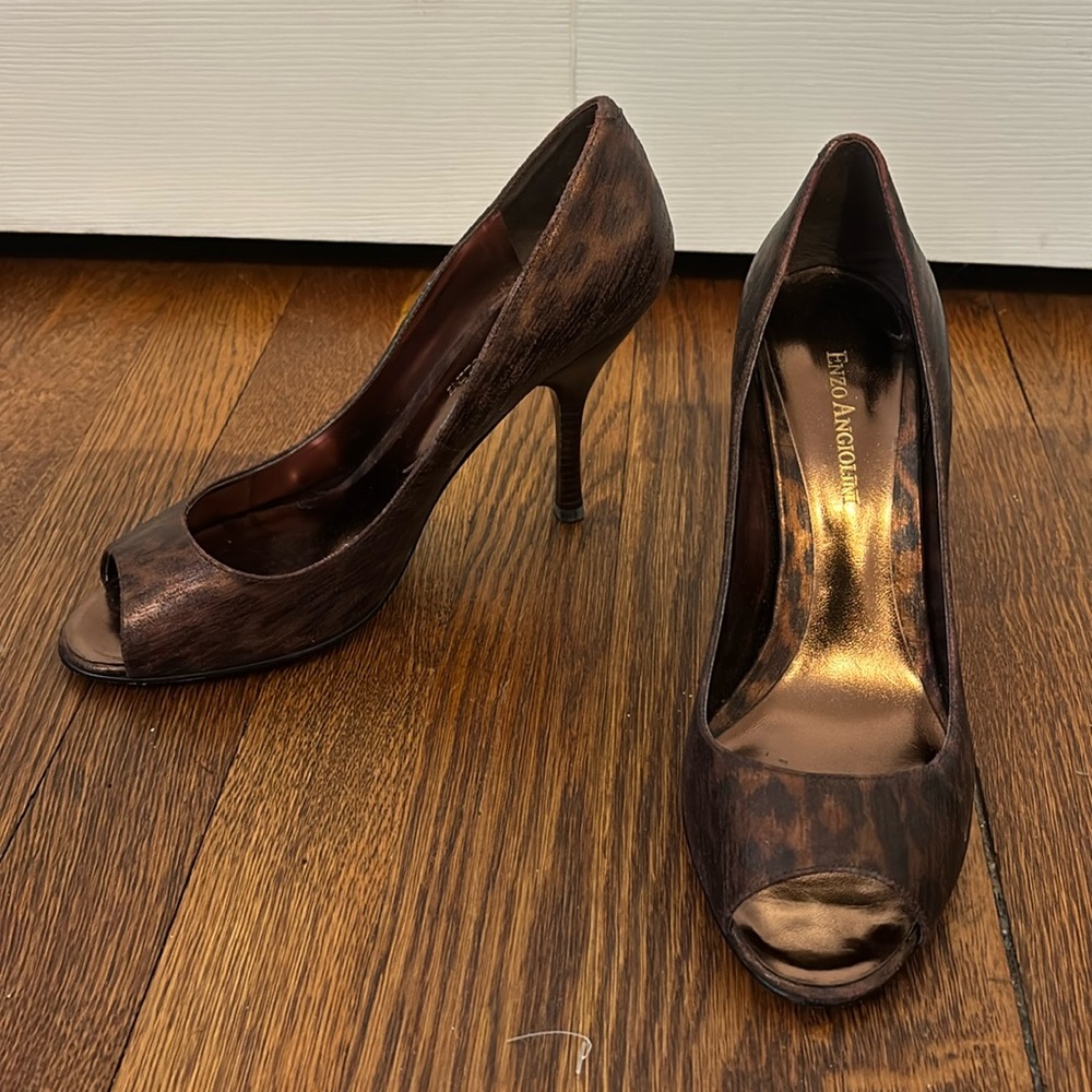 Enzo Angiolini Brown Leopard Print Heels Size 8.5